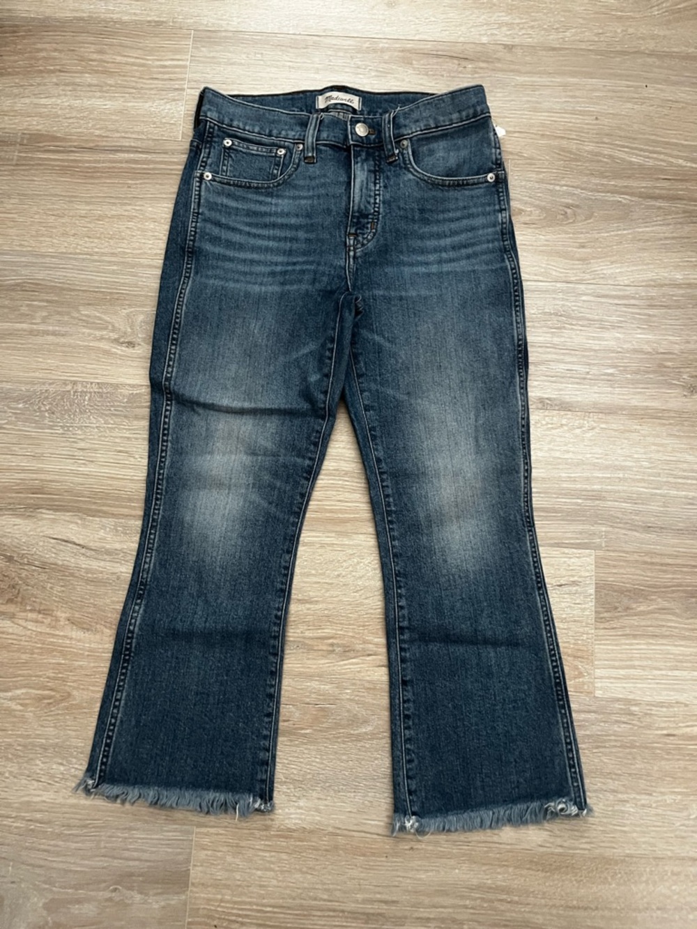 Madewell Women’s Cali Demi-Boot Jeans in Comfort Stretch Eco Edition - Size 27P - Picture 2 of 9
